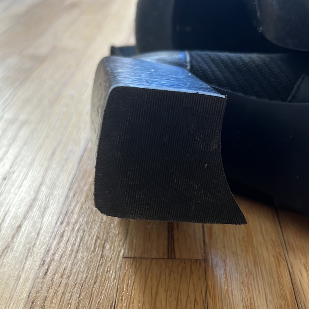 Steve Madden Black Pointed Block Heel Sock Booties - Picture 6 of 7